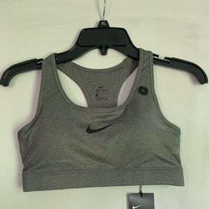 New Nike Victory Padded Sports Bra